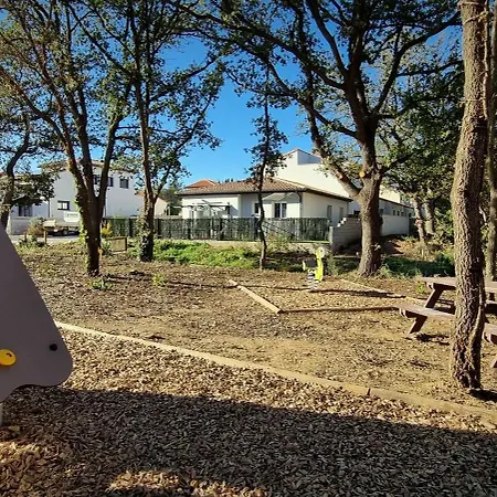 L'eden Des Aspres 3 Ch Climatisee Avec Jardin, Terrasse, Billard & Wifi Thuir