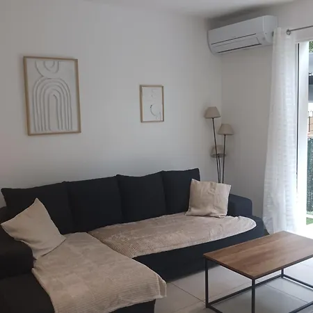 T4 Moderne Entre Mer, Montagne&espagne Avec Clim, Jardin, Billard&barbecue Villa
