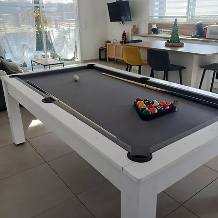 Villa T4 Moderne Entre Mer, Montagne & Espagne Avec Billard, Jardin & Barbecue * 튀르