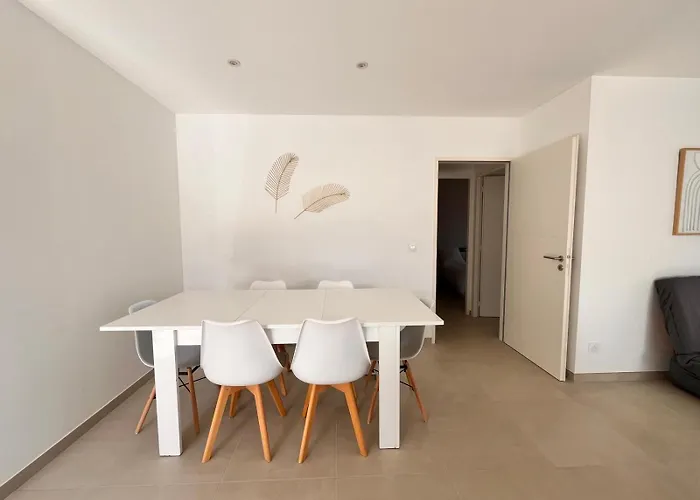 L'eden Des Aspres Climatisee Plain Pied Avec Jardin, Terrasse, Billard & Wifi 别墅 蒂伊