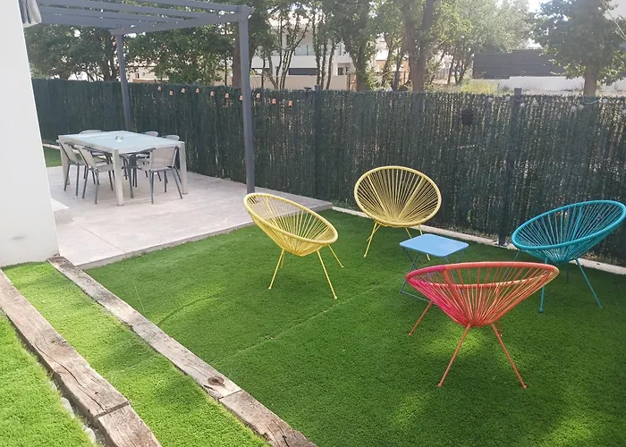 L'eden Des Aspres Climatisee Avec Jardin, Terrasse, Billard Et Wifi *
